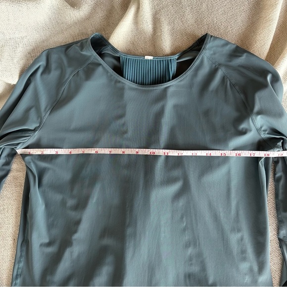 Lululemon Play Off The Pleats Long Sleeve - Picture 6 of 9